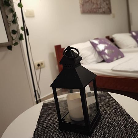 שיבניק Sunny Rooms And Suites מראה חיצוני תמונה