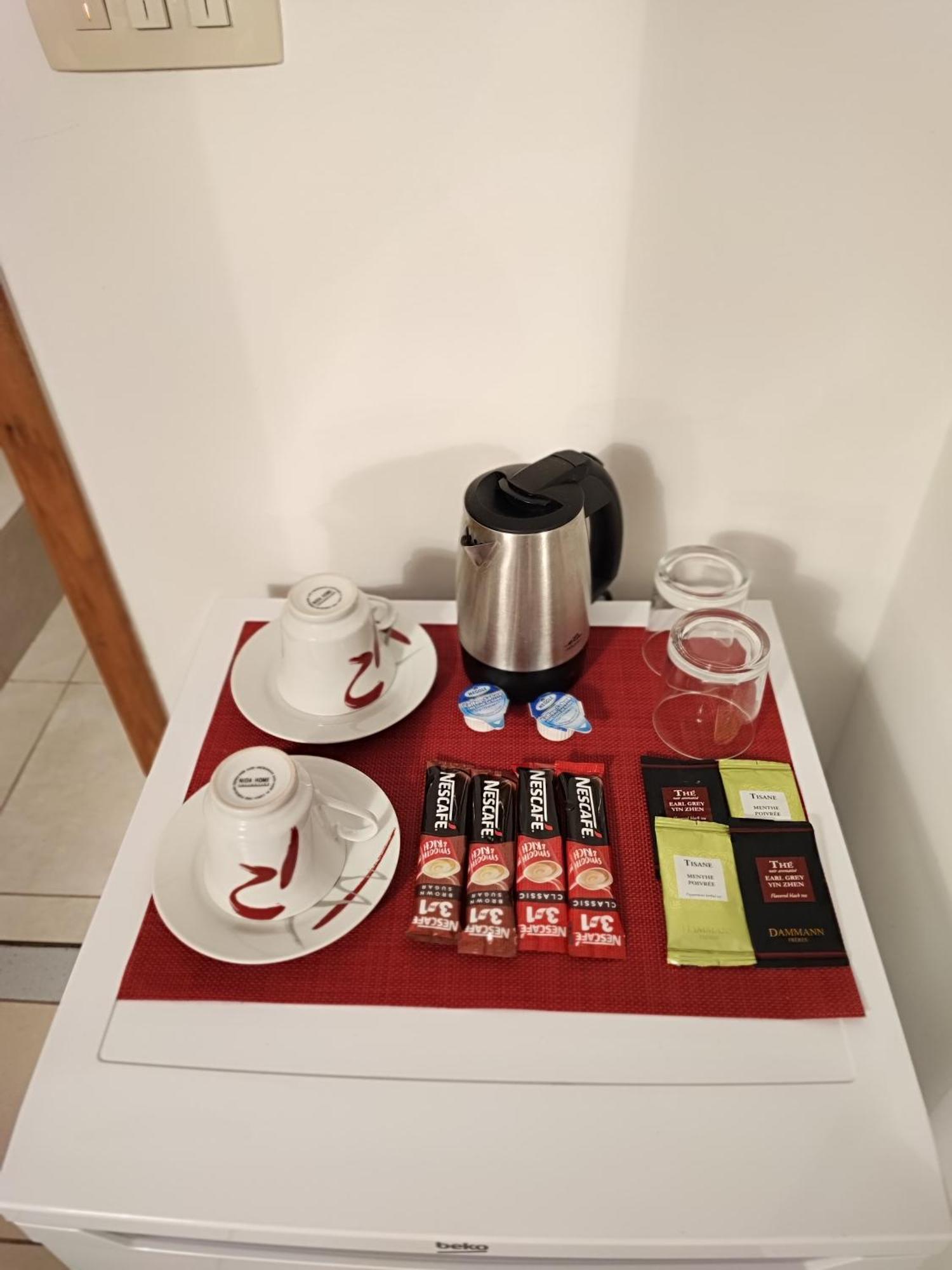 שיבניק Sunny Rooms And Suites מראה חיצוני תמונה